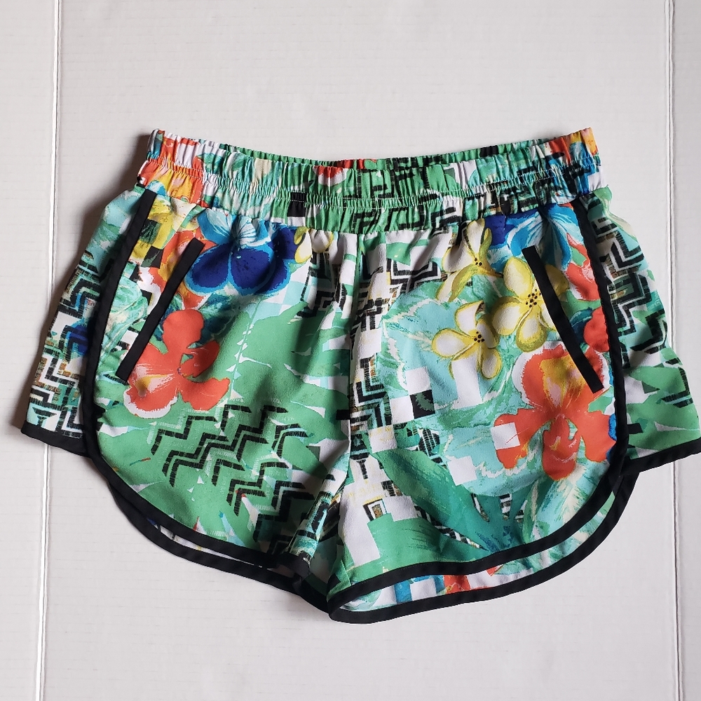Bebe Multicolored Women Shorts Size S